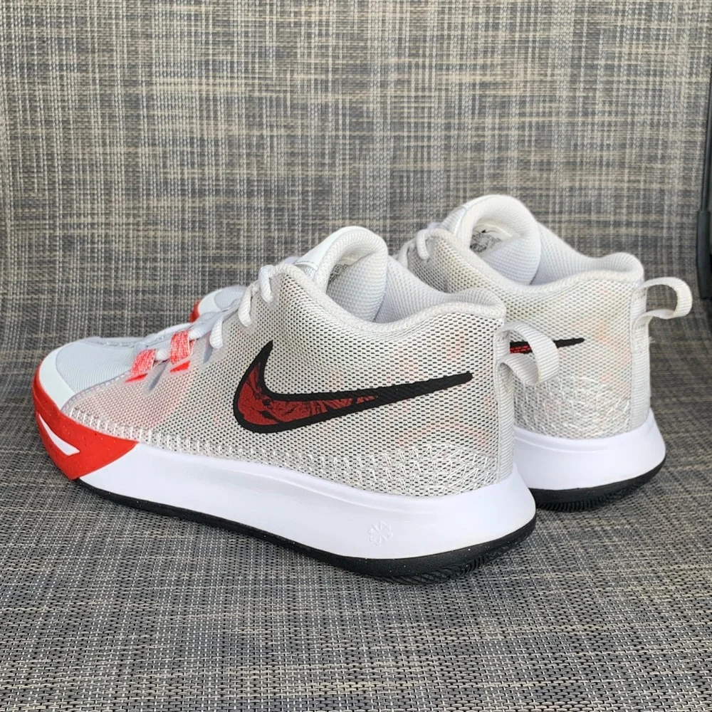 Nike Kyrie Flytrap 6 Basketball Sneakers in Wolf Grey/Red/Black Youth size 6.5